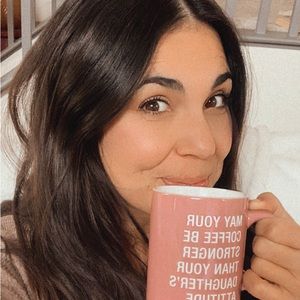 Meet your Posher, Cassie